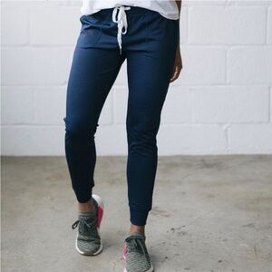 Zyia Navy Cozy Joggers. Small.